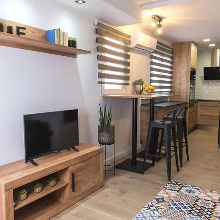 Apartamentos Mar De Blanes, Playa Y Centro Daire *